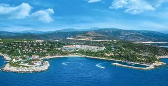 هتل پاین بی هالیدی ریزورت